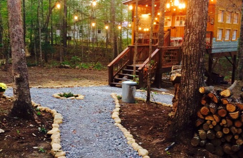 Dunlap Apartment | Glamping at Deer Camp