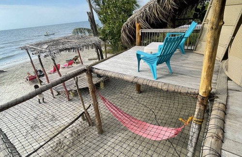 Costa Caribe House | Glamping in front of the sea live the experience