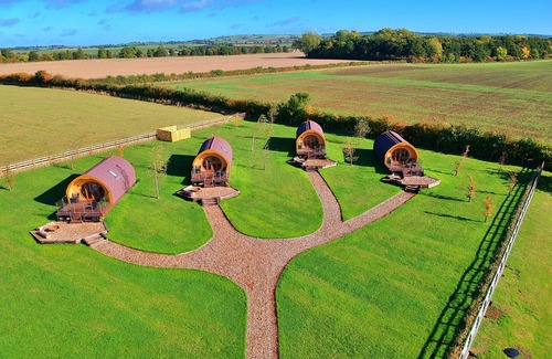 Low Catton Ski Chalet | Glamping Pod in Yorkshire Wolds Countryside