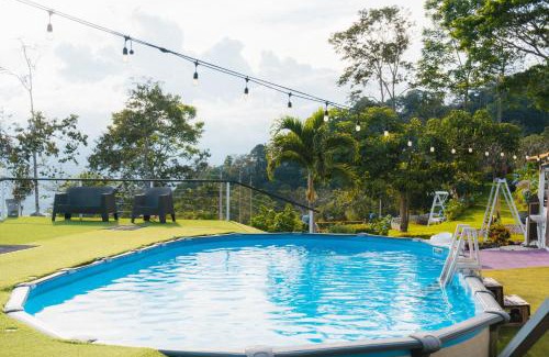 Turrialba Hotel | Glamping Renacer Vistas Turrialba, Paris