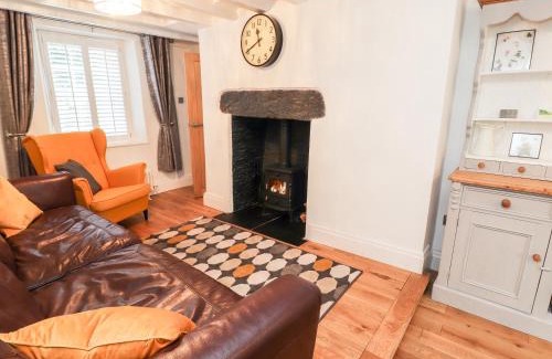 Trefriw House | Glan Y Ddol