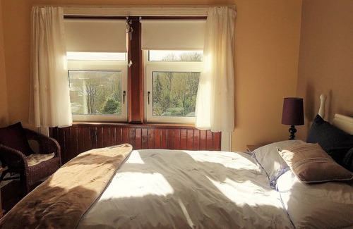 Barrhead House | Glasgow Emo