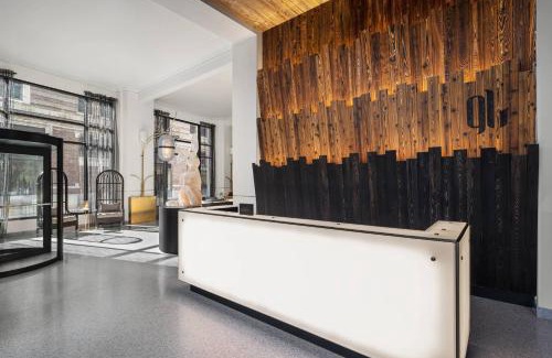 Downtown Hotel | Glass Light Hotel & Gallery, Autograph Collection