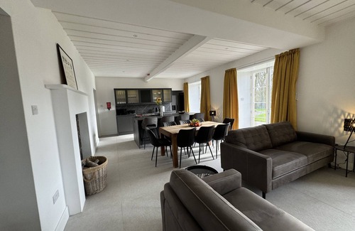 Strabane House | Glebe House