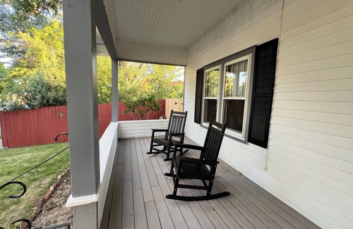 Glenrock House | Glenrock Cottage - charming 4-bedroom house in Glenrock WY