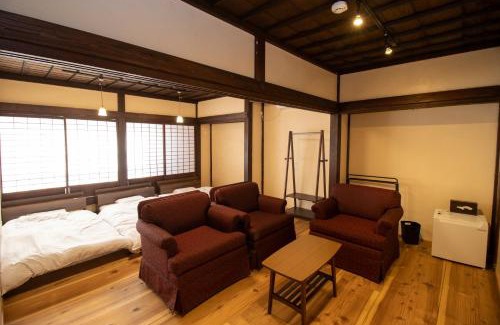 Nishiaizu-machi Apartment | GLOCE西会津 ふくの屋 l 古きを知り新しきを愉しむ l 築110年超の古民家が綴る心地よい宿
