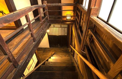 Nishiaizu-machi Apartment | GLOCE西会津 ふくの屋 l 古きを知り新しきを愉しむ l 築110年超の古民家が綴る心地よい宿