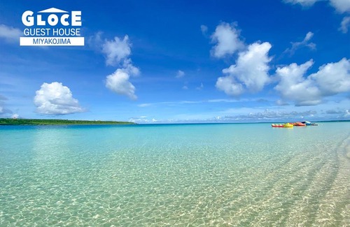 Yonaha House | GLOCE 宮古島 LAPSl 与那覇前浜ビーチまで徒歩5分宮古島の自然と犬に癒されるオーナー同居型ゲストハウス