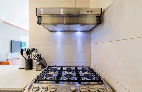 Panama City Apartment | Glorious 1BR with Balcony in Panama Pacifico