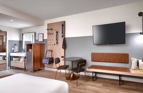 Moab Hotel | Gnarnia | Two Queen + Sofa Bed at Gravity Haus Moab, Pool, Pets Are Allowed