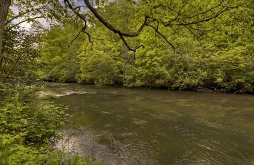 McCaysville House | Go Fish - Cuddleup