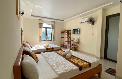 Con Son Hotel | GOAL GOAL GOAL