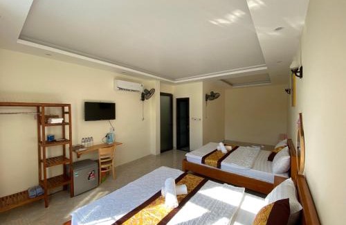 Con Son Hotel | GOAL GOAL GOAL