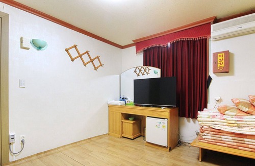 Gochang Hotel | Gochang Royal