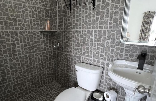 Cabrera Hotel | GodFather #5 at Casablanca with Balcony, Sitting Area