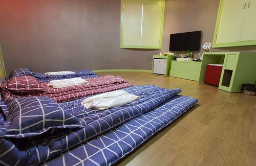 Jeungpyeong Hotel | Goesan Top Self Check-in Motel