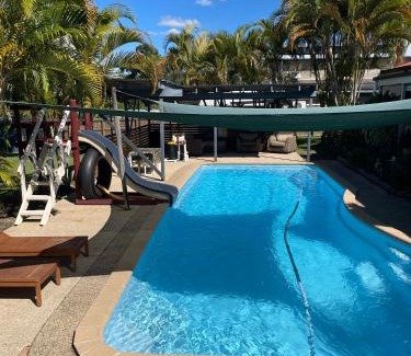 Sarina Bed & Breakfast | GOLDEN LACE B&B