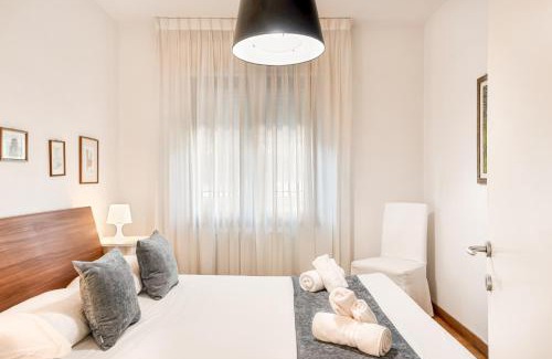 Marina di Pietrasanta Apartment | GOLDEN LUXE - Private Garden 3 Bedrooms and Parking