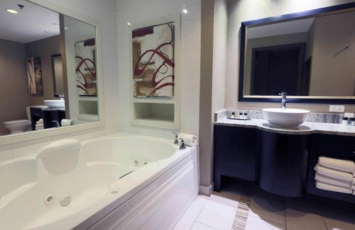 East Biloxi Resort | Golden Nugget Biloxi