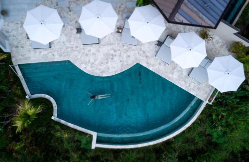 Ballena Hotel | Golden Pineapple Villas-Adults Only