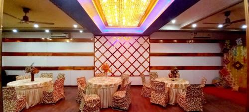 Delhi House | Golden Plate bharat guest house