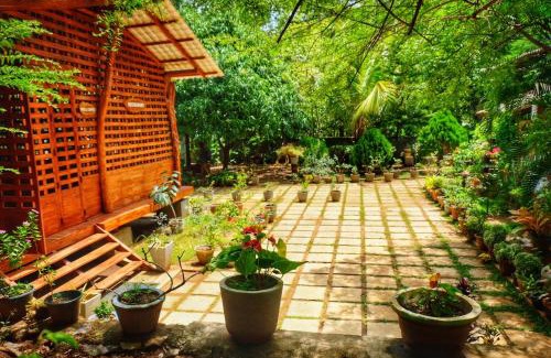 Dambulla Bed & Breakfast | Golden Rainbow Guest House