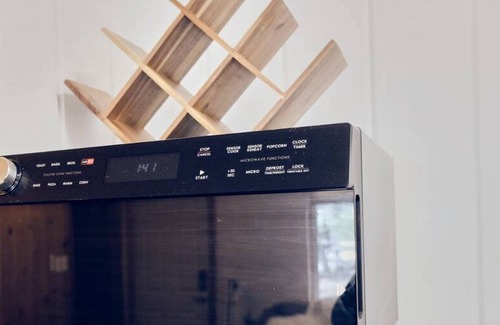 June Lake House | Golden Trout Two-Bedroom Suite (Unit 5) at Lake Front Cabins