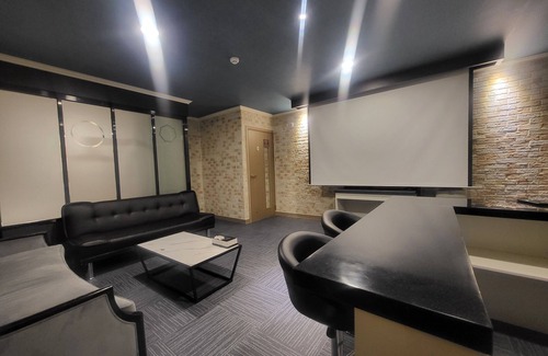 Gimhae Hotel | GoldenRoot Hotel in Gimhae