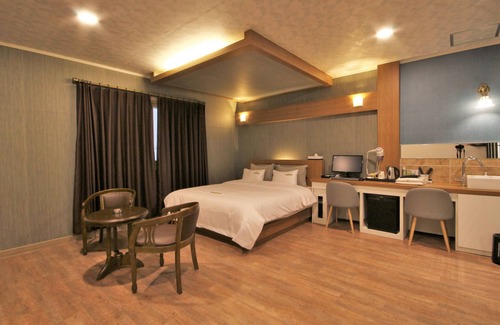 Gimhae Hotel | GoldenRoot Hotel in Gimhae