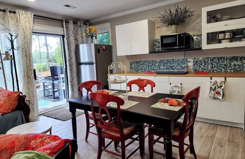 Pinehurst Apartment | Golf Front Oasis-7" ride to resort, 5" walk to pickle ball & 1" for disc golf.