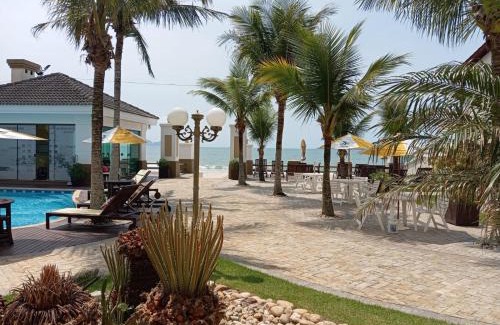 Ingleses Sul Apartment | Golfinhos Apart hotel - apto térreo na praia com café da manhã!