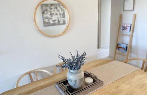 Townsville Apartment | Good Vibes Only on Stanley