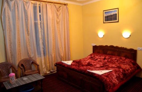 Rajbagh Hotel | Goona residence