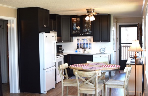 North Myrtle Beach Condo | Gorgeous 2 bed 2 bath beachfront condo