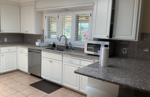 North Los Altos House | Gorgeous 2350 sq ft Ranch Home on a 14000 sq ft park-like Lot! Prime Location!