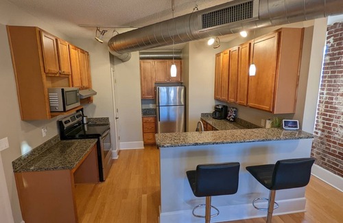 South Main Historic District Condo | Gorgeous 2BR downtown condo near EVERYTHING!
