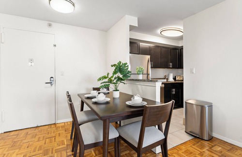 Brookline Apartment | Gorgeous 2BR Next to BU 4773