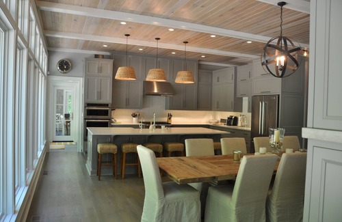 Harbert House | Gorgeous 5 bedroom 4.5 bath home with all amenities. Sleeps 16 comfortably!