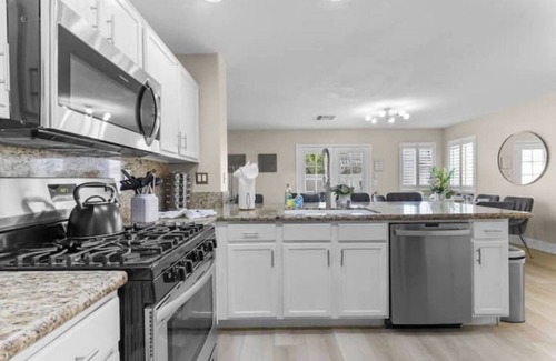 North Las Vegas House | Gorgeous 5BR w/Theatre, Games & Heated Pool Opt!