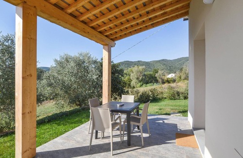 Rignano sull'Arno Apartment | Gorgeous apartment in Rignano sull'Arno