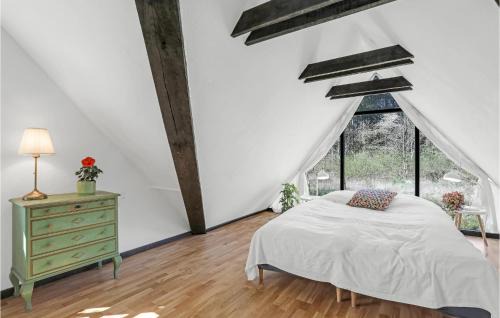 Gudhjem Apartment | Gorgeous Apartment In Gudhjem With Wifi