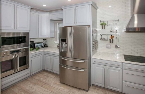 Lillian House | Gorgeous Bay Landing private pool-pet friendly