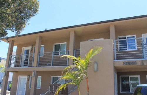 South Mission Beach Condo | Gorgeous Boardwalk Getaway AC, parking