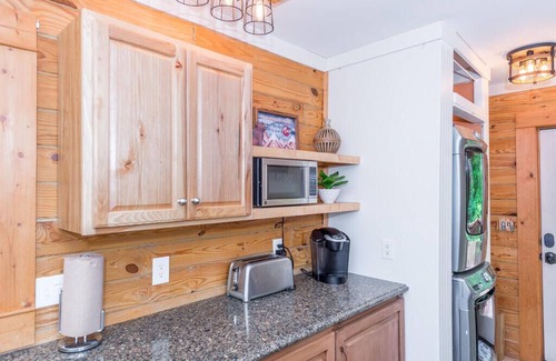 Lake Lure Cabin | Gorgeous Cabin with Access to Upper Hickory Nut Lake, Central Lake Lure Location