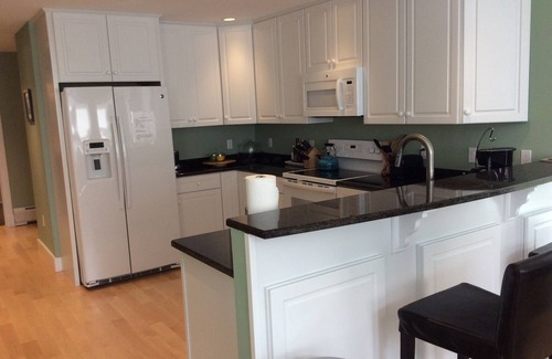 Bar Harbor Condo | Gorgeous Downtown Bar Harbor Property