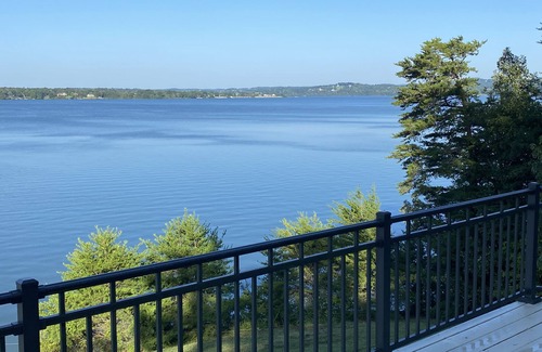 Baneberry House | Gorgeous Getaway - Douglas Lake - Smoky Mountains view - Private Boat Dock