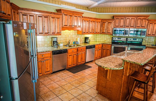 Pine Mountain Ski Chalet | Gorgeous Lake view home with private Game Room