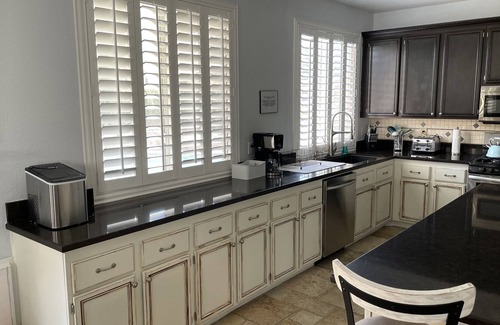 Gibson Springs House | Gorgeous Las Vegas/Henderson Home with Pool!!!