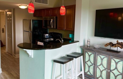 Myrtle Beach Condo | Gorgeous ocean view condo with morning sunrise, spend winter at the beach cheap!