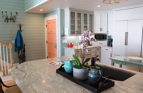 Charleston County House | Gorgeous oceanfront home with private beach access